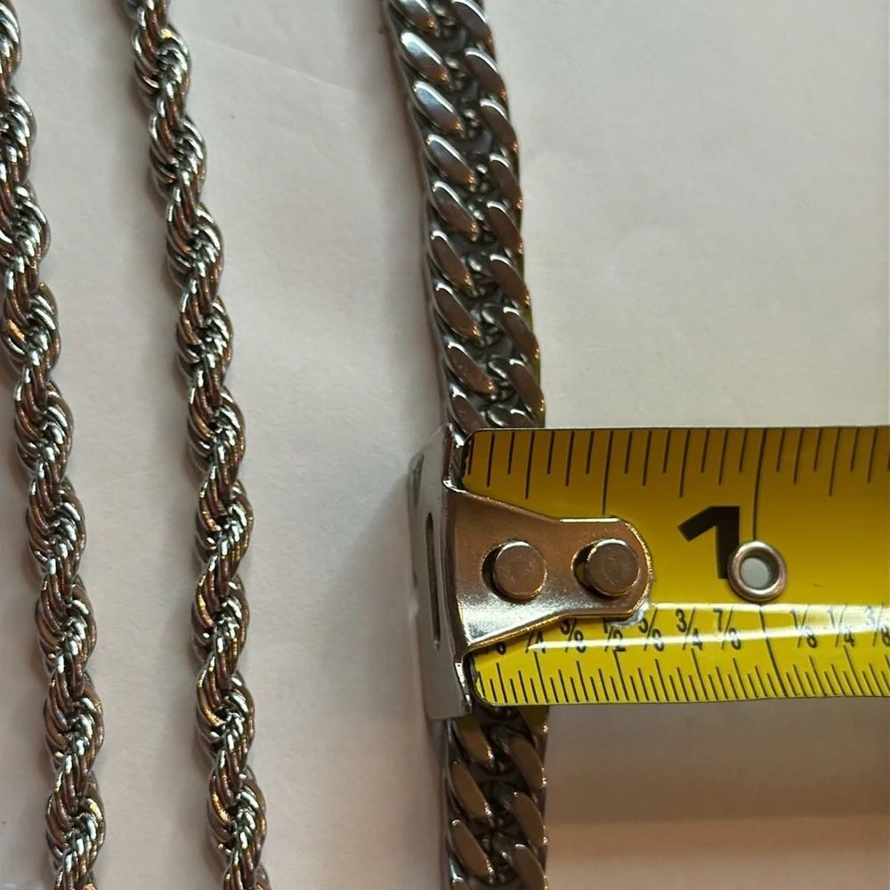FIUSEM Men’s Stainless Steel Silver tone  Set chain & bracelet New in a box